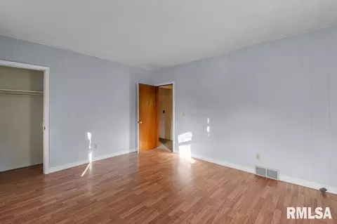 234 S State Ave, Hampton, IL 61256 photo 15