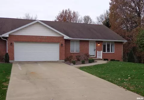 201 Dublin Dr, Quincy, IL 62305