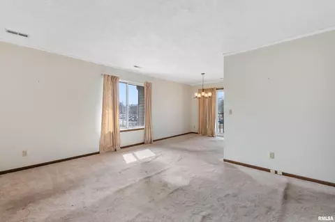1808 53rd St, Moline, IL 61265 photo 4