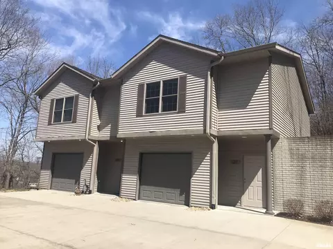 27 Cherry Hill Ct, Hampton, IL 61256