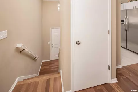 3024 3rd St, Moline, IL 61265 photo 18