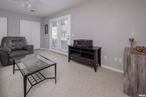 3024 3rd St, Moline, IL 61265 photo 19