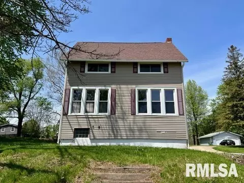 1616 S Bluff Blvd, Clinton, IA 52732