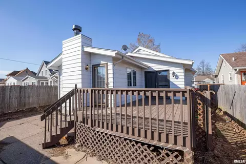 1848 32nd St, Moline, IL 61265 photo 3