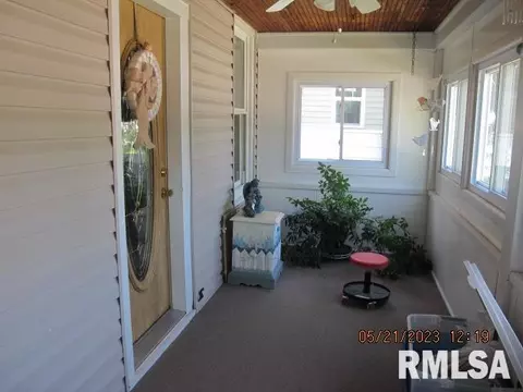 520 17th Ave, Moline, IL 61265 photo 3