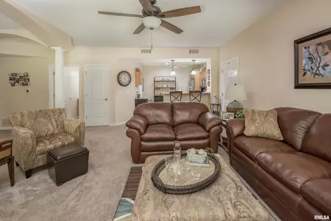 2999 3rd St, Moline, IL 61265 photo 13