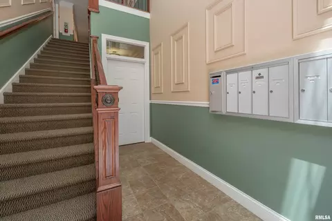 2999 3rd St, Moline, IL 61265 photo 26