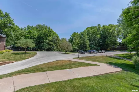 2999 3rd St, Moline, IL 61265 photo 34