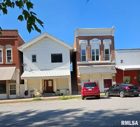 110-112 E State St, Camp Point, IL 62320 photo 1