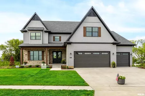 6851 Wilderness Pointe, Bettendorf, IA 52722