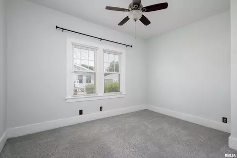 1206 29th St, Moline, IL 61265 photo 13