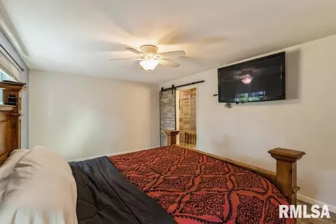 1412 11th St, Silvis, IL 61282 photo 11