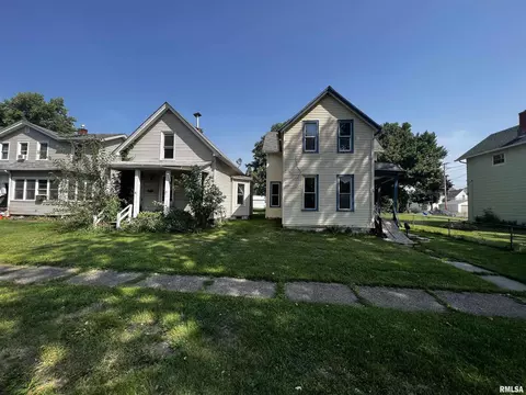 1904 1906 W 2nd St, Davenport, IA 52802