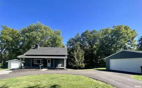 10511 W 96th Street Ct W, Taylor Ridge, IL 61284