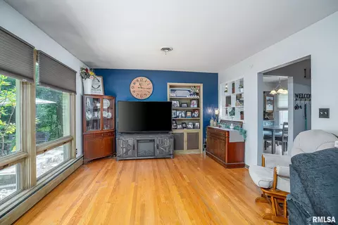 3205 11th Avenue A, Moline, IL 61265 photo 9
