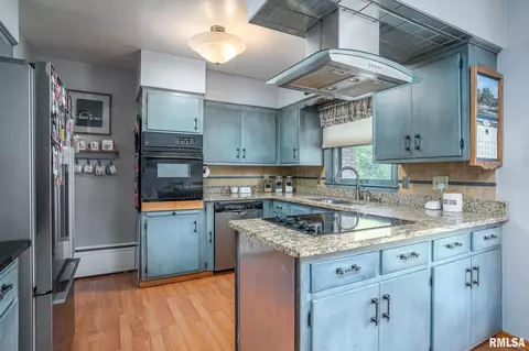 3205 11th Avenue A, Moline, IL 61265 photo 6