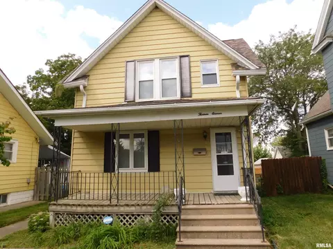 1311 13th St, Moline, IL 61265