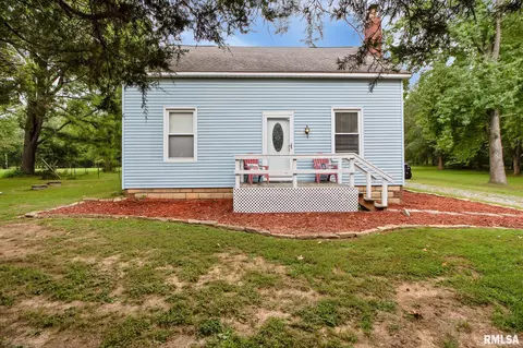504 S Mayor Caliper Dr, Carterville, IL 62918