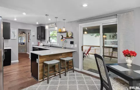 5110 34th Ave, Moline, IL 61265 photo 5