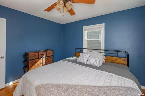 3605 38th St, Moline, IL 61265 photo 18