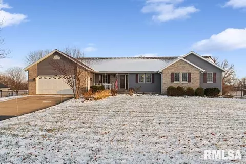 20762 Cattail Rd, Fulton, IL 61252