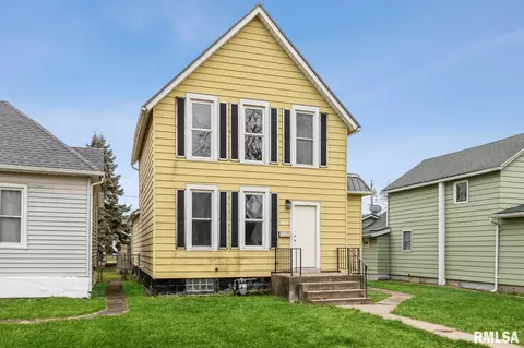 537 2nd Ave S, Clinton, IA 52732