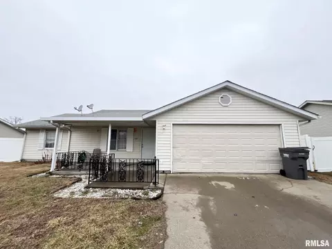 2210 Jennifer Ln, Marion, IL 62959