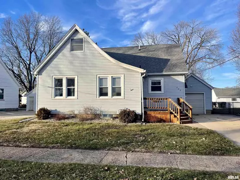 223 E South St, Geneseo, IL 61254
