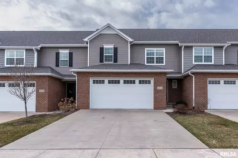 4416 Slate Creek Dr, Bettendorf, IA 52722