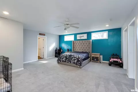 3823 15th Street B, Moline, IL 61265 photo 12