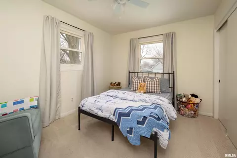 4 Hillcrest Ct, Eldridge, IA 52748 photo 14