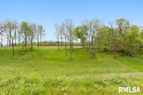 Lot 4 Hidden Meadows, Davenport, IA 52804