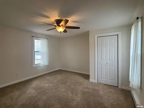 402 Main St, Chadwick, IL 61014 photo 17