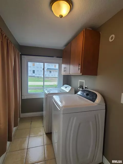 402 Main St, Chadwick, IL 61014 photo 8