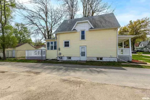 117 12th St, Silvis, IL 61282 photo 23
