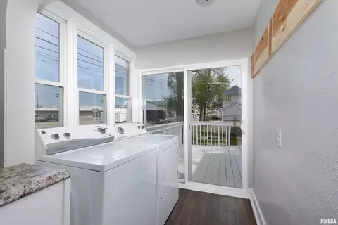 117 12th St, Silvis, IL 61282 photo 13