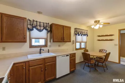 4219 26th Ave, Moline, IL 61265 photo 10