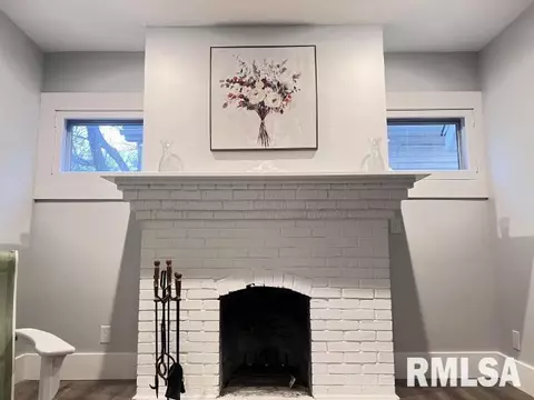 522 W Vine St, Springfield, IL 62704 photo 8