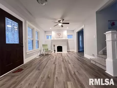 522 W Vine St, Springfield, IL 62704 photo 7