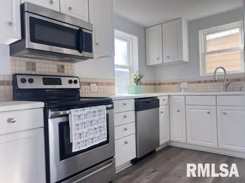 522 W Vine St, Springfield, IL 62704 photo 15