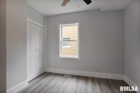 522 W Vine St, Springfield, IL 62704 photo 35