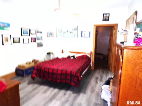 517 E 7th St, Tipton, IA 52772 photo 7