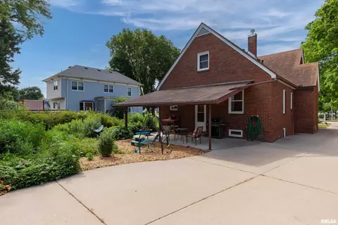 405 E Park St, Geneseo, IL 61254 photo 40