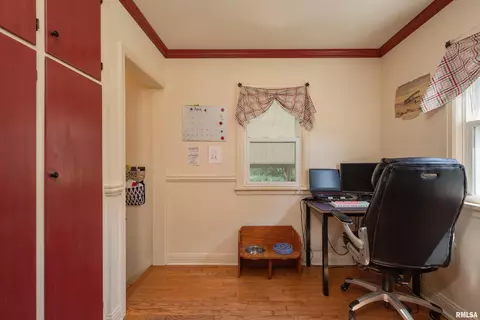 405 E Park St, Geneseo, IL 61254 photo 15