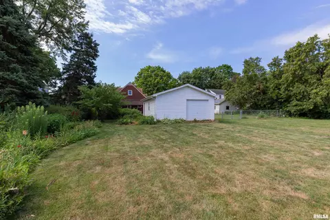 405 E Park St, Geneseo, IL 61254 photo 45