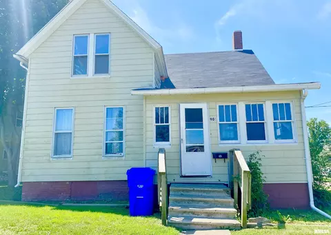 901 Pleasant View Ave, Kewanee, IL 61443