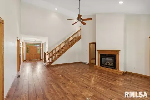 901 Valley View Dr, Fulton, IL 61252 photo 16