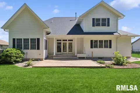 901 Valley View Dr, Fulton, IL 61252 photo 6