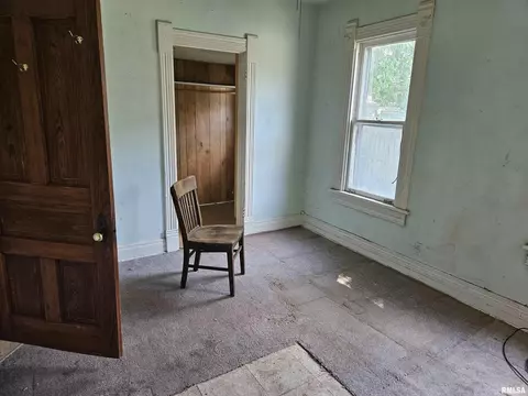 2440 4th Ave, Moline, IL 61265 photo 13