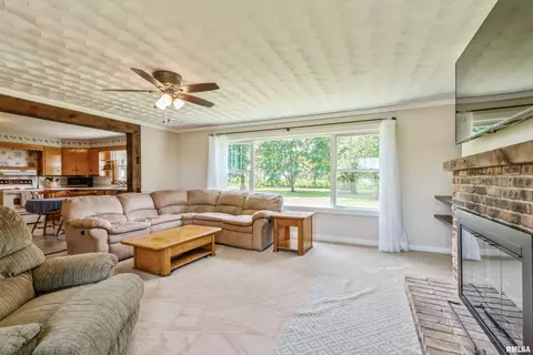 22540 Crosby Rd, Morrison, IL 61270 photo 8